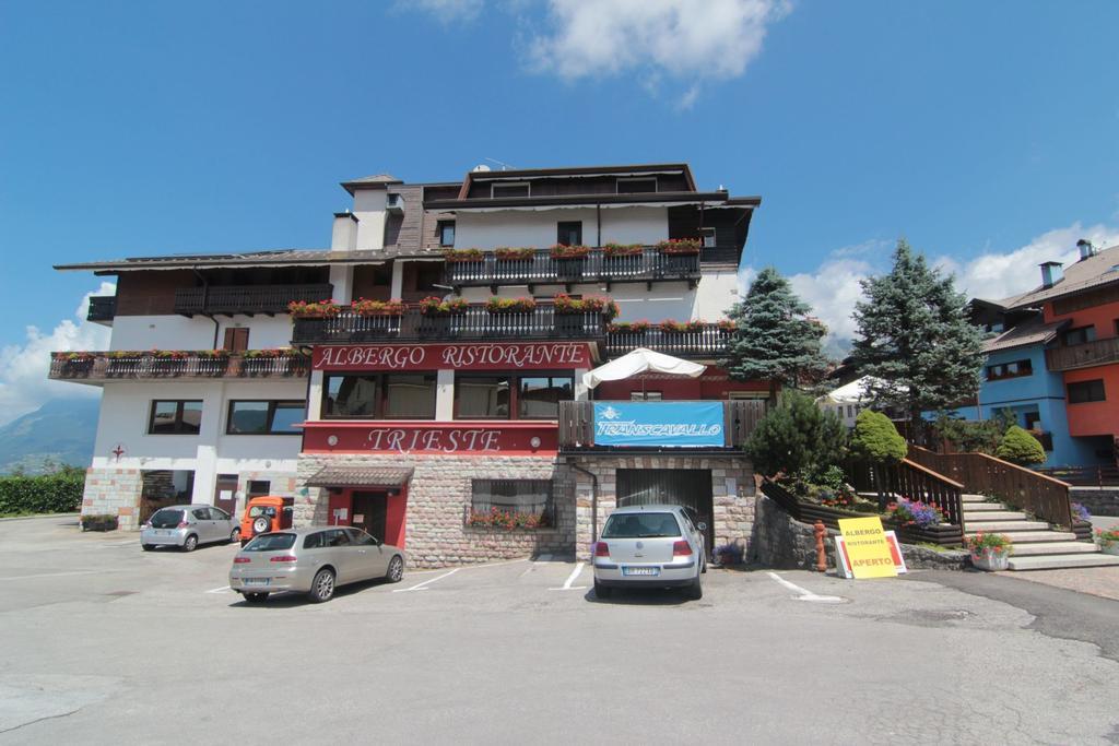 Albergo Trieste Tambre d'Alpago Ngoại thất bức ảnh